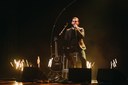 Brondi palco.jpg