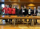 La consegna della targa