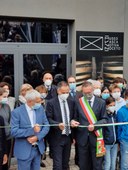 Il taglio del nastro