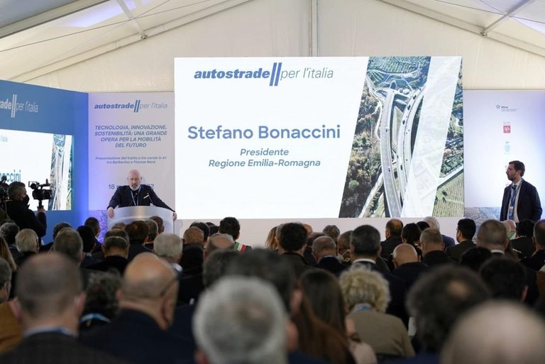 La presentazione del nuovo tratto dell'A1 - intervento del presidente Bonaccini