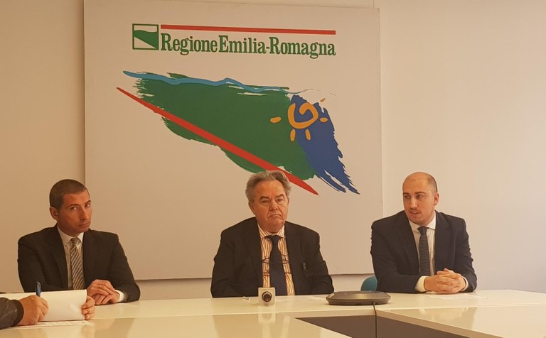 Foto conf. stampa - Da sx Enrico Pitozzi, l'assessore Felicori e l'assessore Sbaraglia