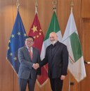 L'ambasciatore Jia Guide con il presidente Stefano Bonaccini