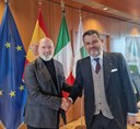 Il presidente Stefano Bonaccini con l'ambasciatore Miguel Fernández-Palacio