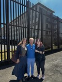 Assessora Conti davanti alla Dozza.jpeg