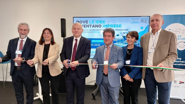Colla inaugurazione Haip.jpeg