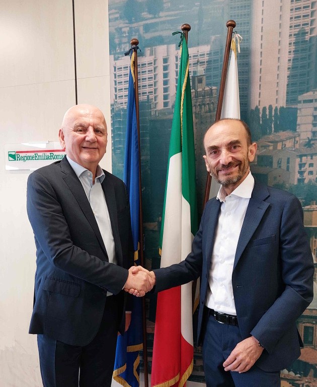 Foto - Il vicepresidente Vincenzo Colla e l'ad di Ducati Claudio Domenicali