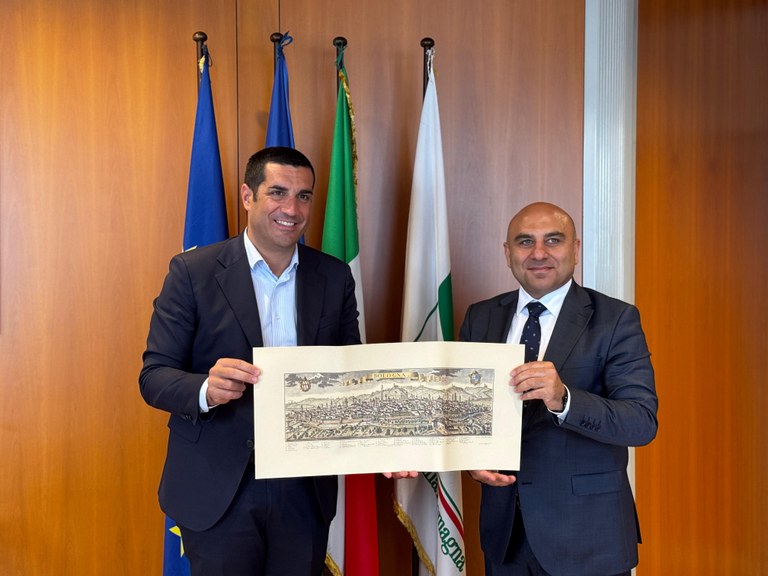 Foto - Il presidente de Pascale e l’ambasciatore Rashad Aslanov