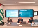 L'assessore Massimo Fabi in conferenza stampa