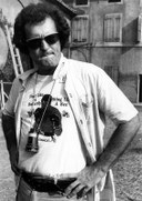 Bernardo Bertolucci sul set di Novecento, © Romano Rosati (Parma).jpg
