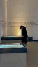 L'assessora Allegni al Museo Monumento al Deportato di Carpi