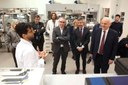 Incontro E-Cella Lab - il vicepresidente Colla in un momento della visita