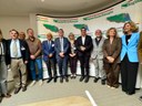 Foto di gruppo conf. stampa ricerca sanitaria.jpeg