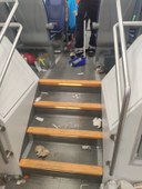 Atti vandalici treno Milano-Reggio Emilia.jpeg